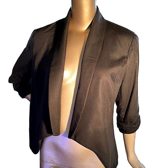 Black short tuxedo jacket. Med  shawl collar push-up sleeves , lined - Picture 1 of 7